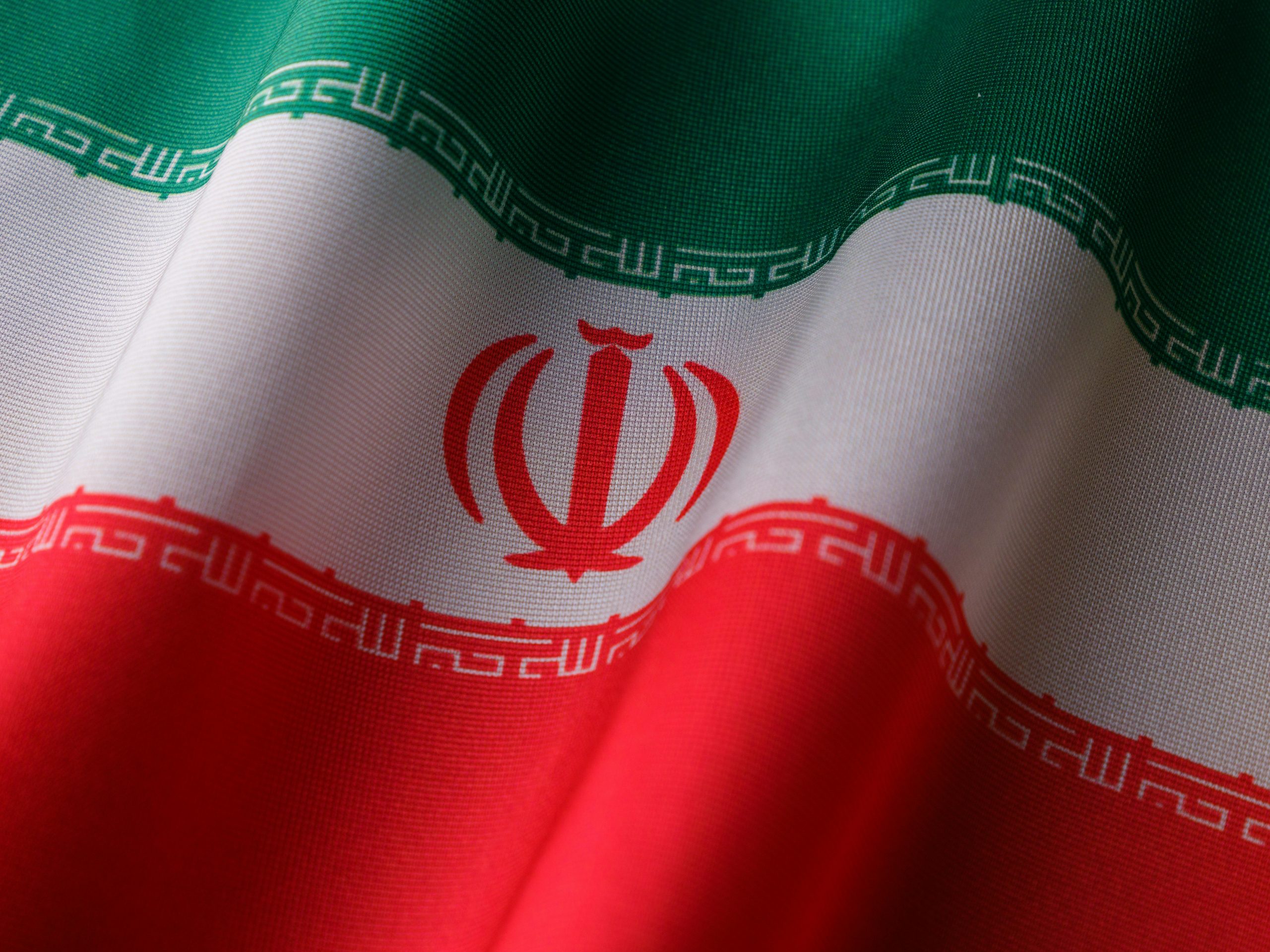 US Intelligence: Iran Was Not Pursuing Nuclear Bomb Before Israel's