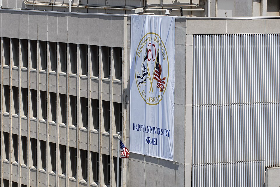 US Begins Sending Staff Back to Middle East Embassies